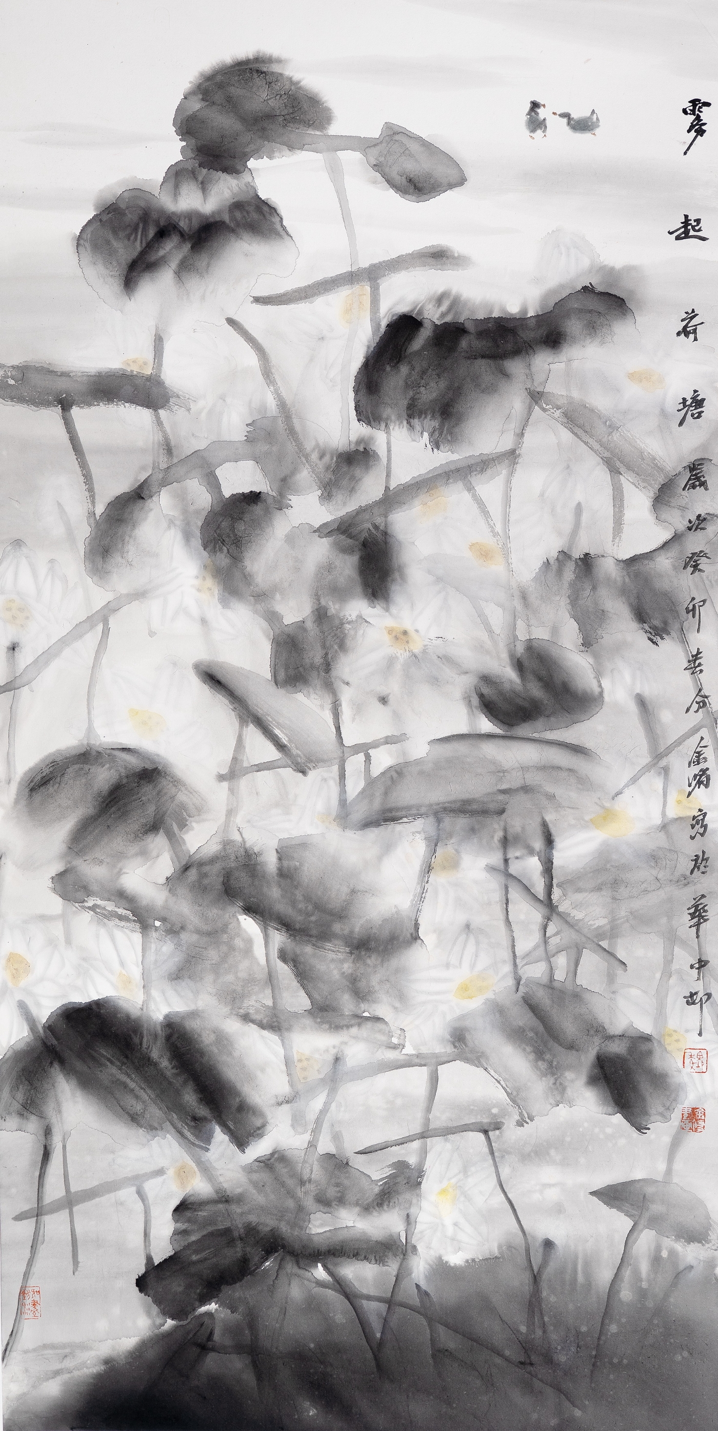 魏金修《雾起荷塘》138cmx68cm 魏金修《雾起荷塘》138cmx68cm